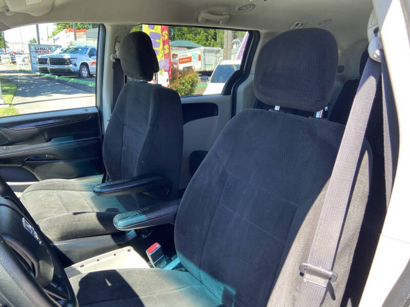 2013 Dodge Grand Caravan SXT
