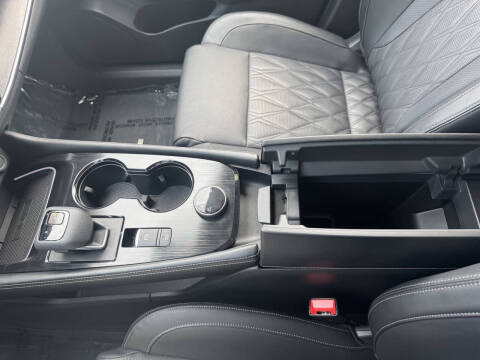 2023 Nissan Rogue Platinum