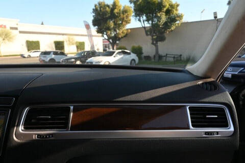 2016 Volkswagen Touareg VR6 Lux