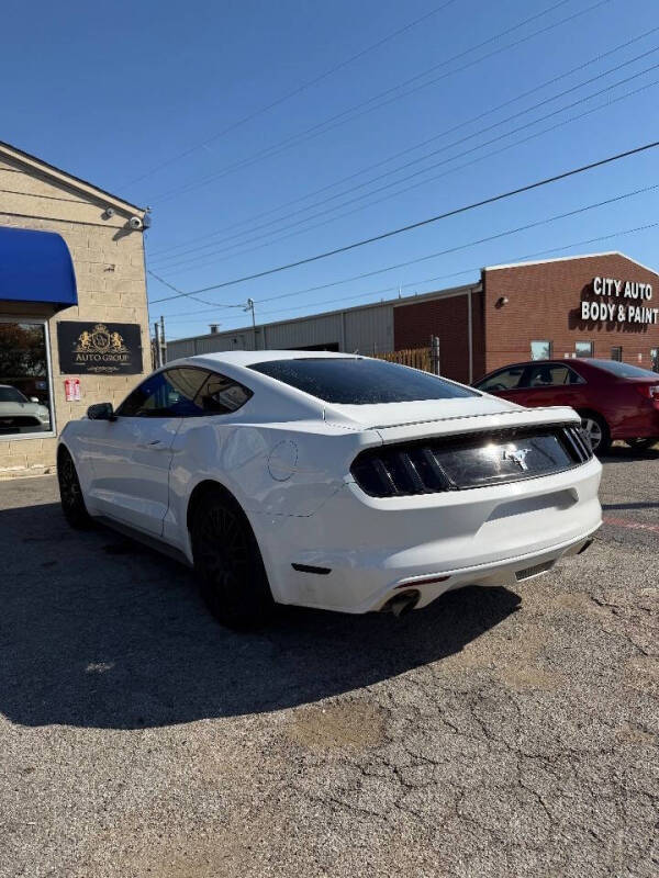 2015 Ford Mustang V6