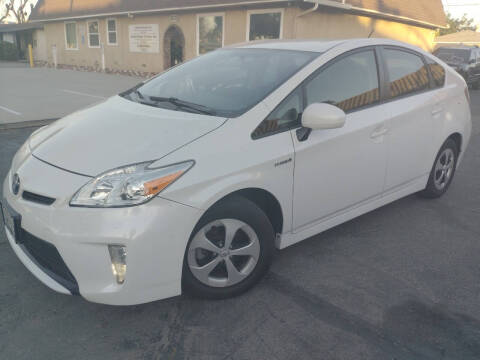2012 Toyota Prius Two