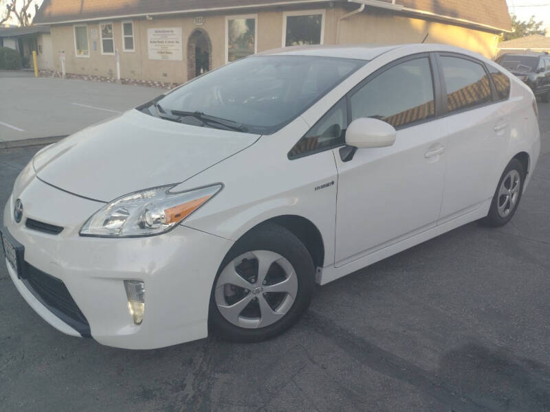 2012 Toyota Prius Two