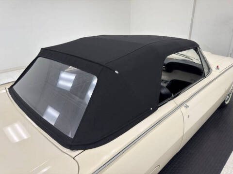 1961 Ford Thunderbird