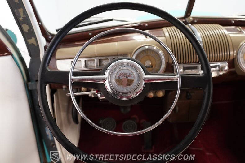1948 Ford Deluxe