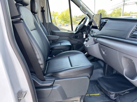2023 Ford E-Transit
