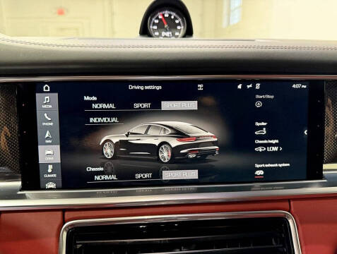 2017 Porsche Panamera Turbo