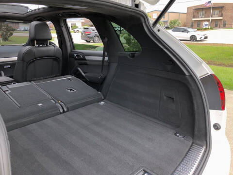 2013 Porsche Cayenne GTS