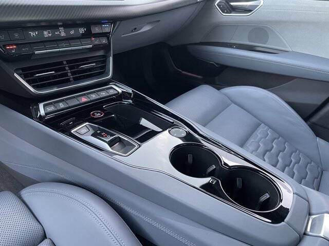 2023 Audi RS e-tron GT quattro