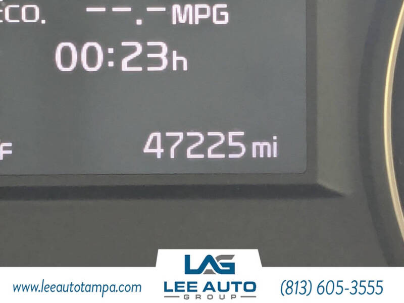 2017 Kia Cadenza Premium