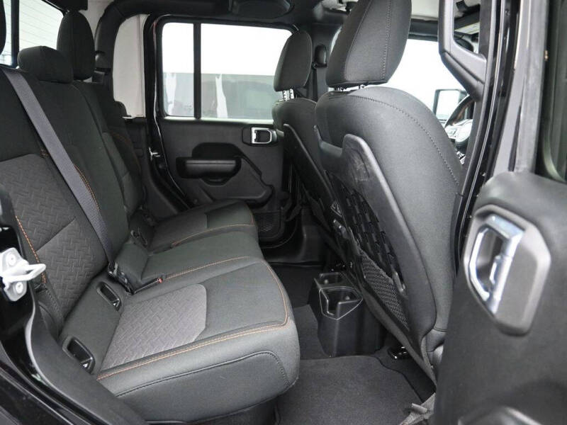 2021 Jeep Gladiator Mojave