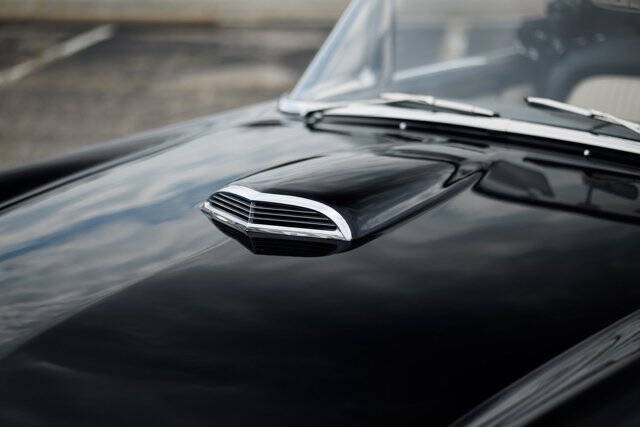 1956 Ford Thunderbird