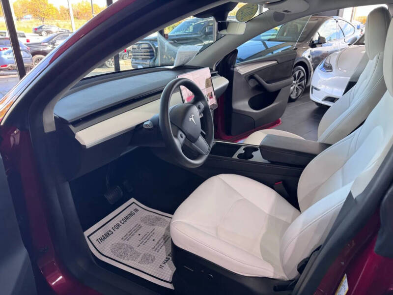 2025 Tesla Model Y Long Range