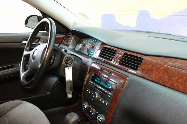 2011 Chevrolet Impala LT