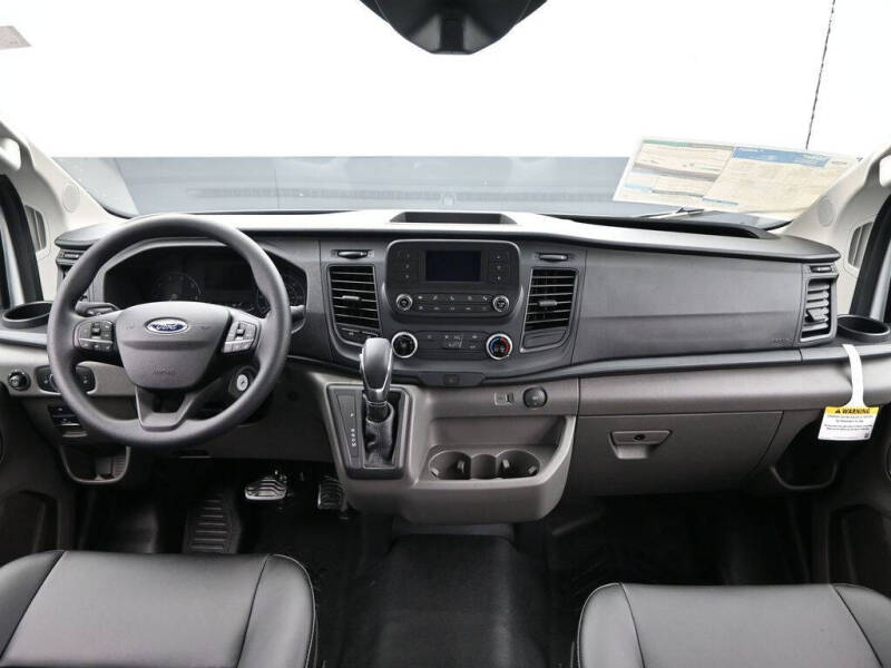 2025 Ford Transit