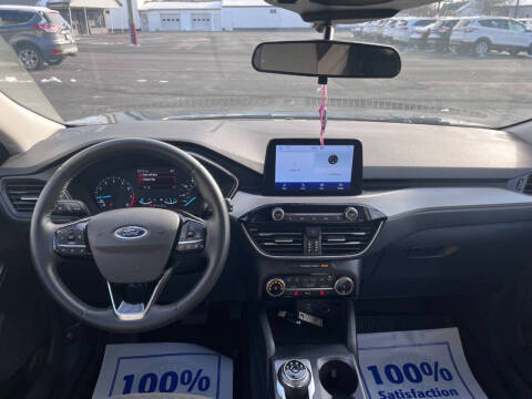 2022 Ford Escape SE