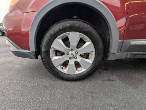 2011 Subaru Outback 2.5i Limited