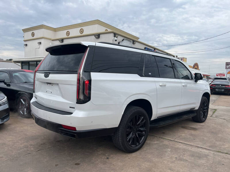 2021 Cadillac Escalade ESV Sport