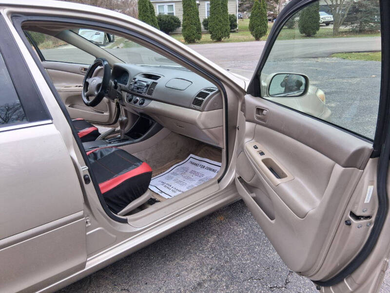2003 Toyota Camry LE