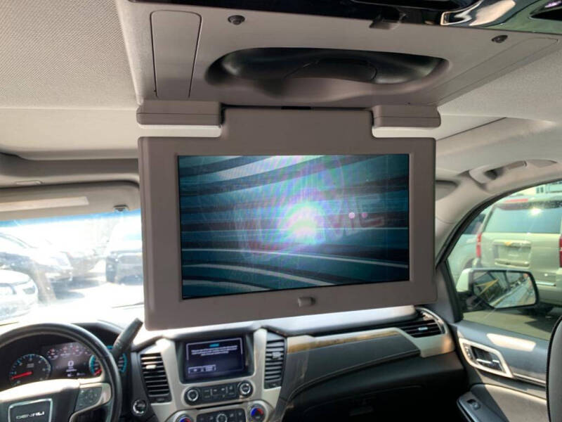 2017 GMC Yukon Denali