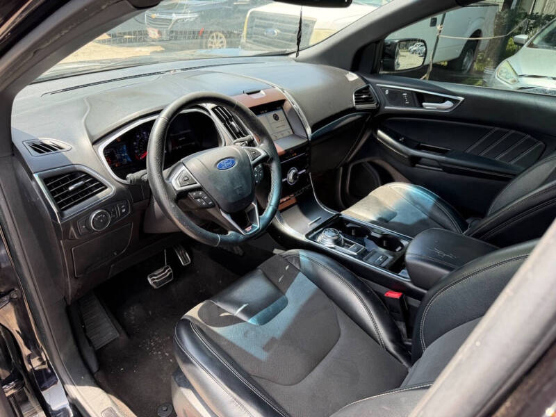 2019 Ford Edge ST