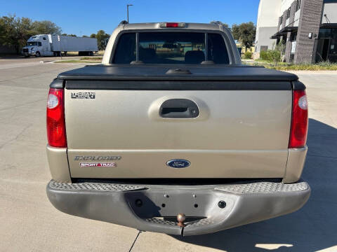 2002 Ford Explorer Sport Trac Value