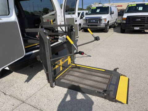 2008 Ford E-Series E-150