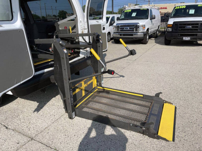 2008 Ford E-Series E-150