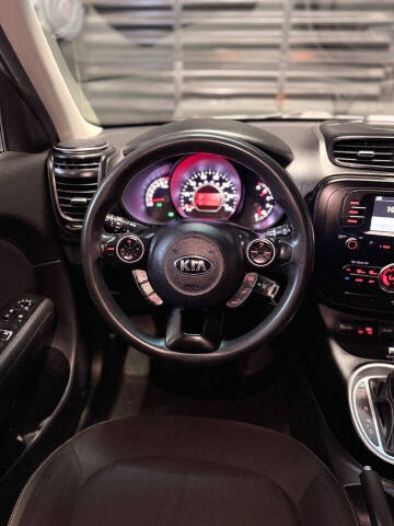 2017 Kia Soul +