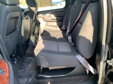 2013 Chevrolet Avalanche LS Black Diamond