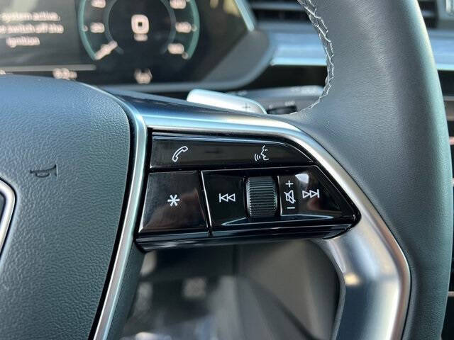 2024 Audi Q8 e-tron quattro Premium Plus