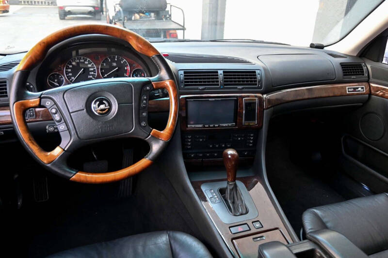 1999 BMW 7 Series 740i