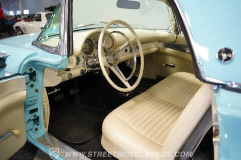 1957 Ford Thunderbird