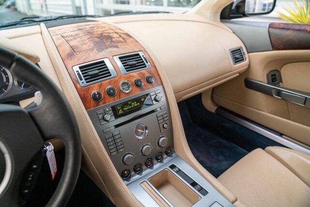 2005 Aston Martin DB9 10