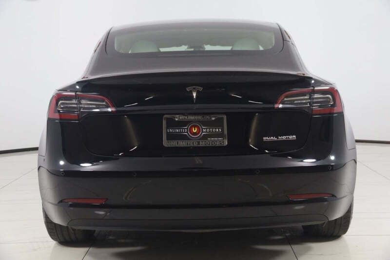 2022 Tesla Model 3 Performance