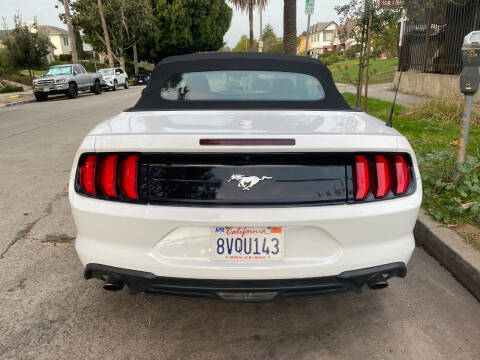 2021 Ford Mustang EcoBoost