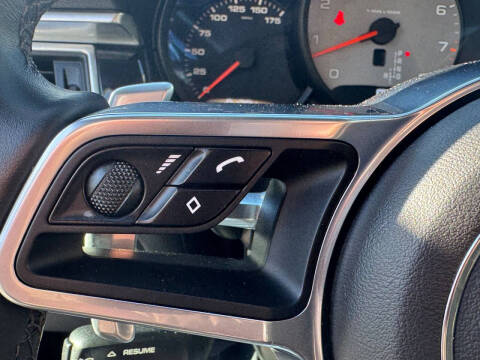 2017 Porsche Macan S