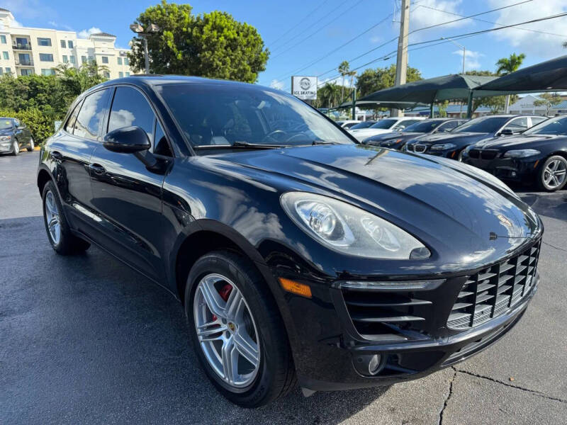 2015 Porsche Macan S