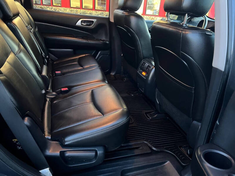 2014 Nissan Pathfinder S