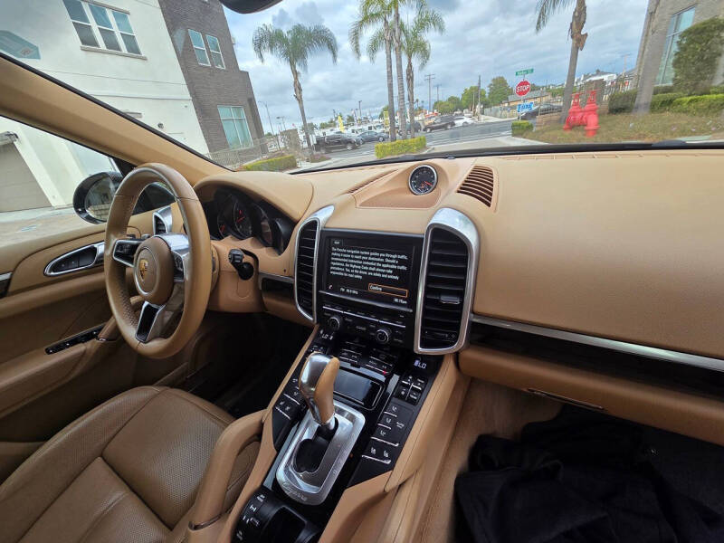 2016 Porsche Cayenne