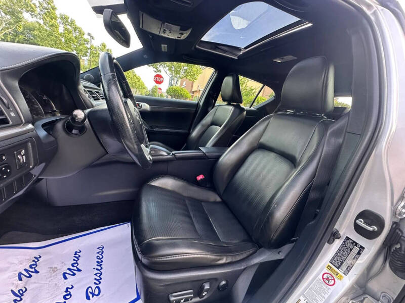 2013 Lexus CT 200h