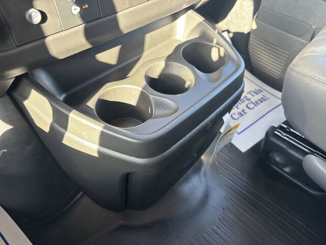 2025 Chevrolet Express 2500