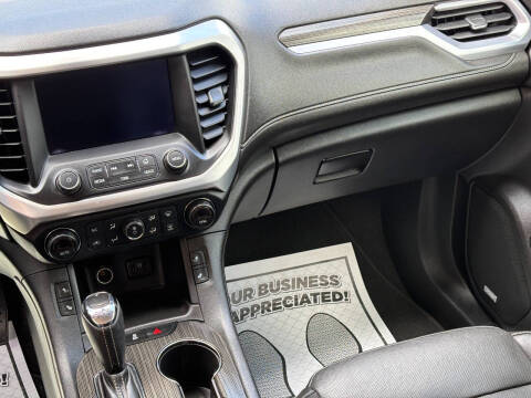 2017 GMC Acadia SLT-1