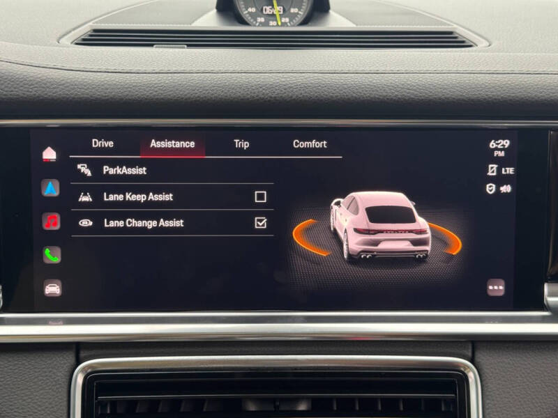 2022 Porsche Panamera