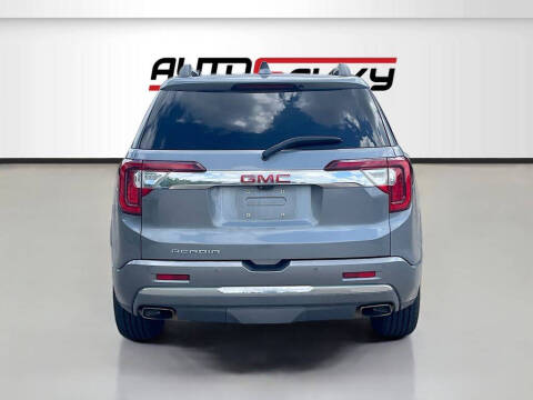 2022 GMC Acadia Denali