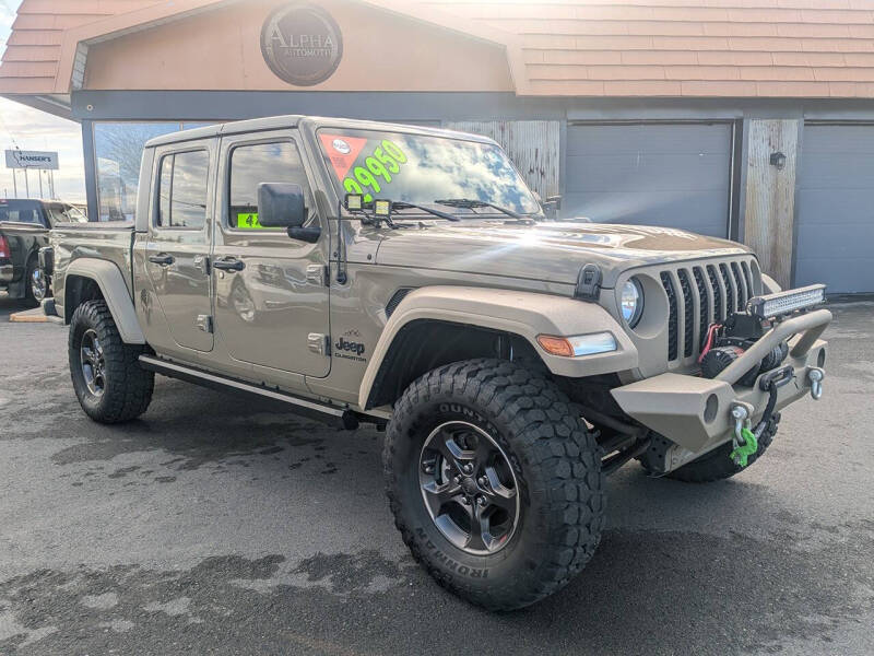 2020 Jeep Gladiator Sport S's photo