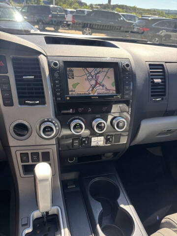 2010 Toyota Sequoia Limited