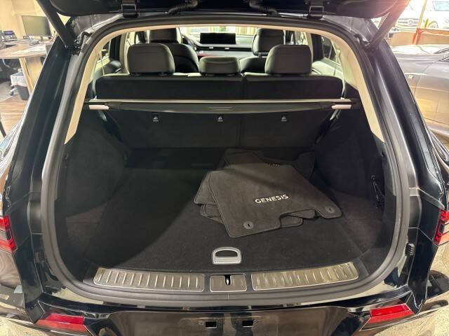 2024 Genesis Electrified GV70