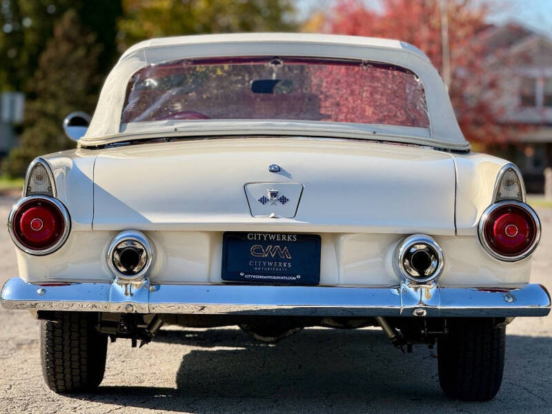 1955 Ford Thunderbird