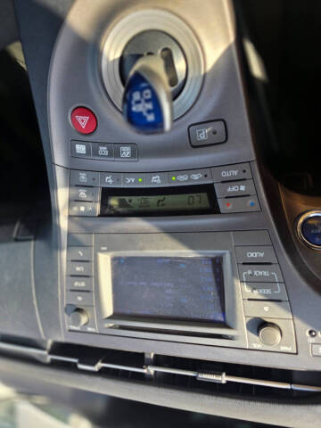 2012 Toyota Prius Two