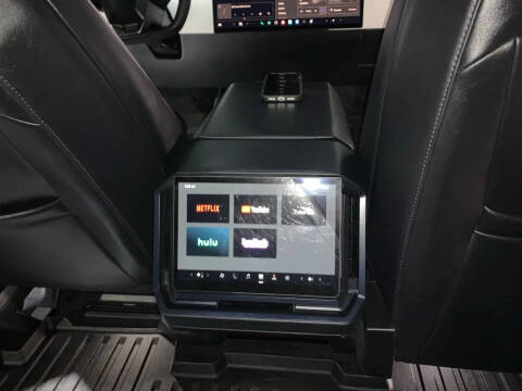 2024 Tesla Cybertruck